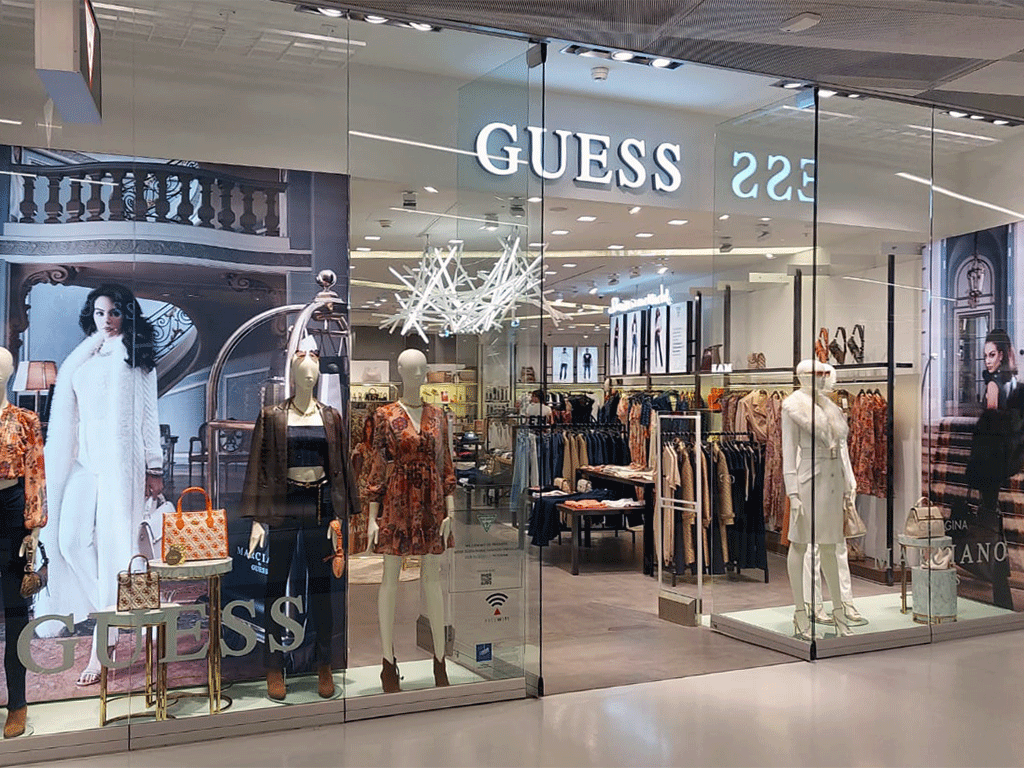 Guess Rue Neuve GUESS x Georgina – Nicola Coco