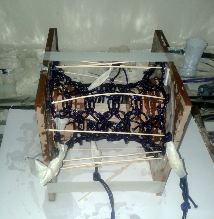 Knotlight rope structure curing after internal epoxy resin application